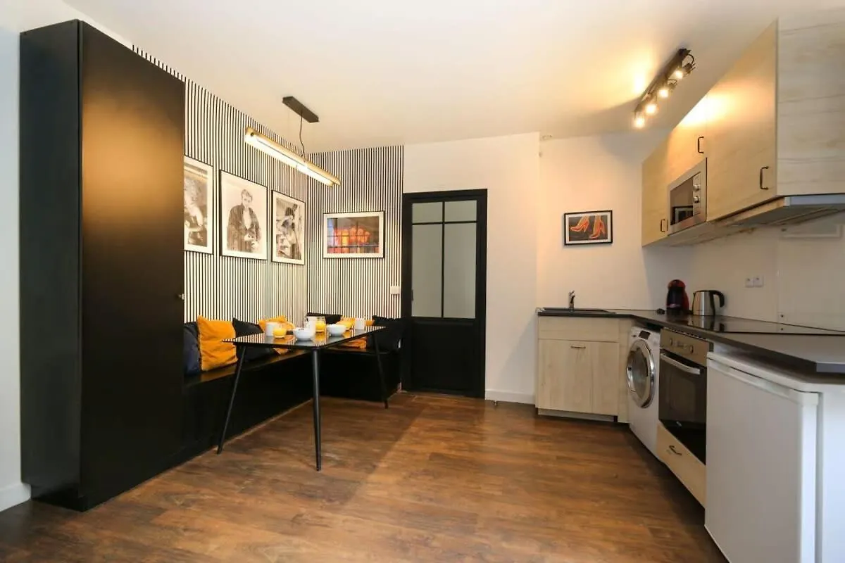 Zzz Patay Apartment Paris