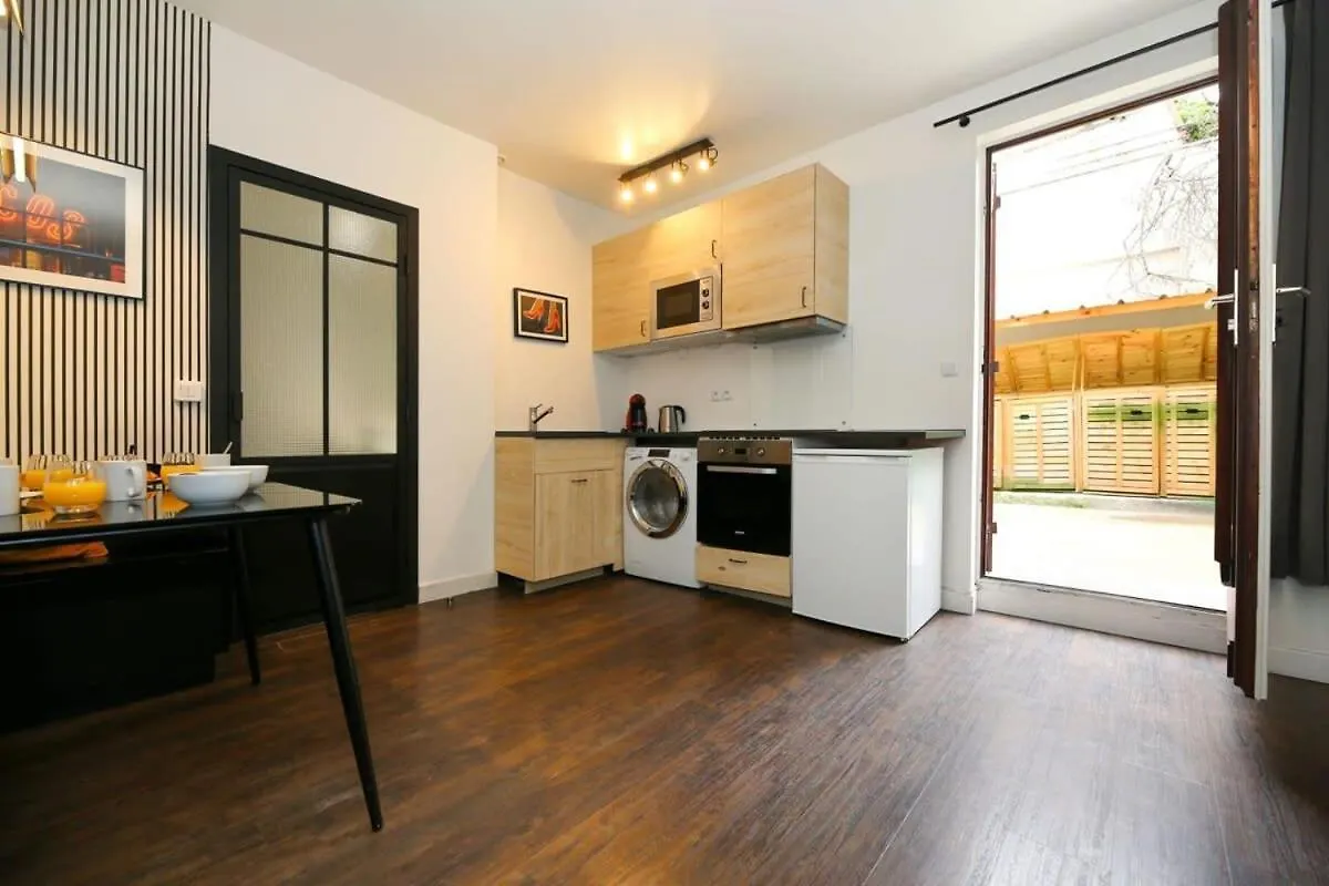 Zzz Patay Apartment Paris 0*,